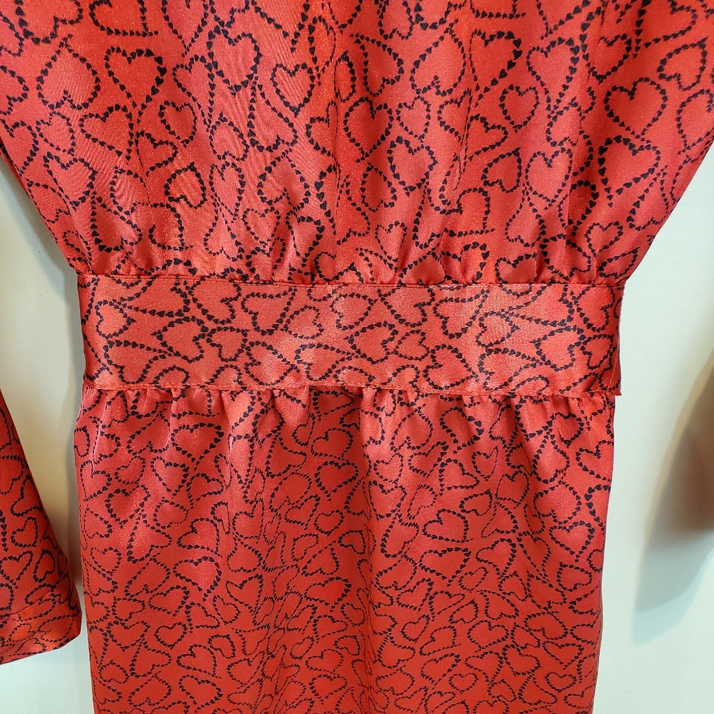 Morgan Taylor Intimates Heart Robe - Picture 3 of 8